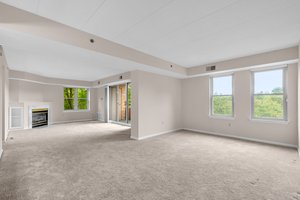 15. Dining_Living.jpg