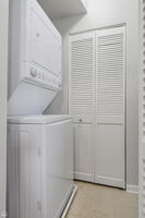 7318 N Honore St 403 - Brady Miller_012