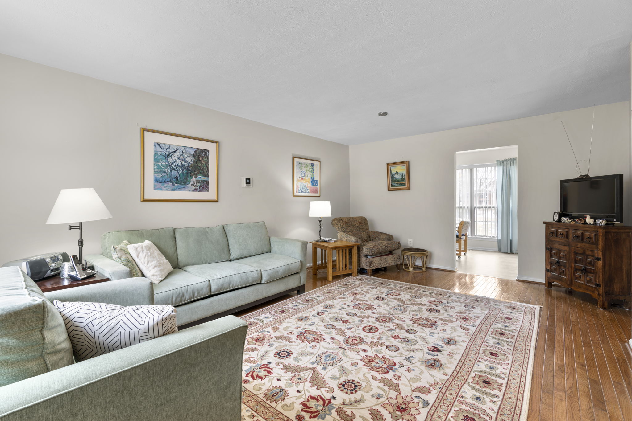 Living Room/Dining Room