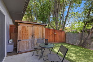027_F8_7319 Starward Dr 44