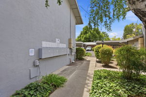 031_F8_7319 Starward Dr 44