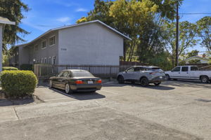 014_F8_7319 Starward Dr 44