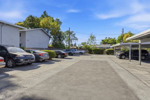 015_F8_7319 Starward Dr 44