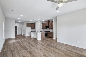 Ashley Gdns Dr-S1410-012.jpg
