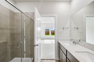 Ashley Gdns Dr-S1410-023.jpg