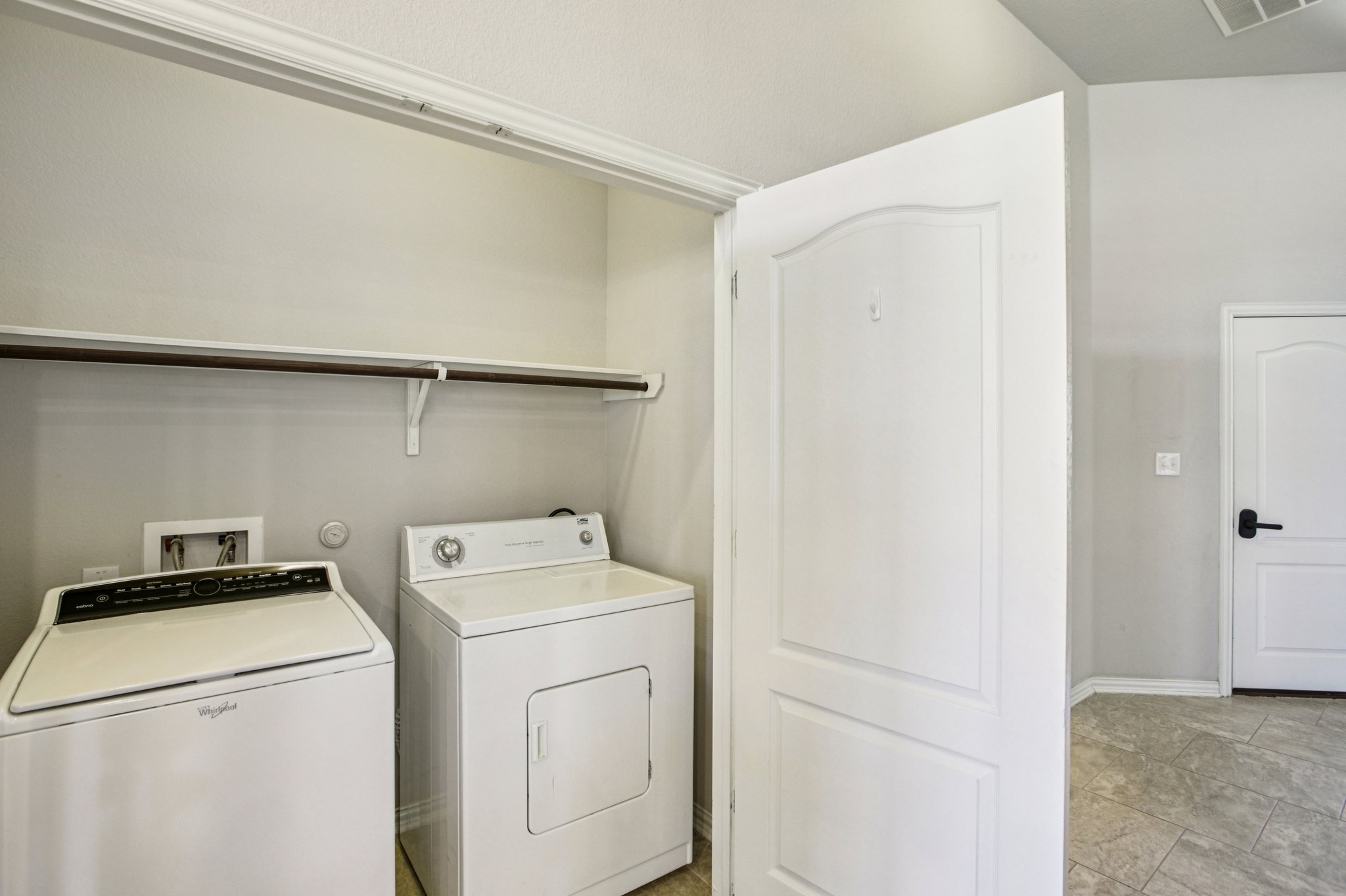 Bonnet Blvd-S0301-025.jpg