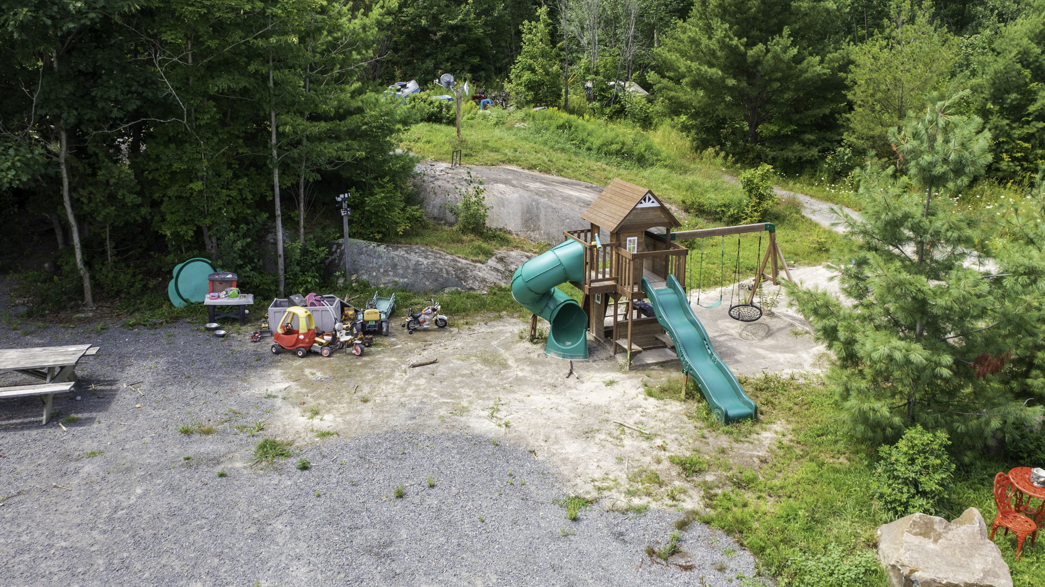  Photo 25