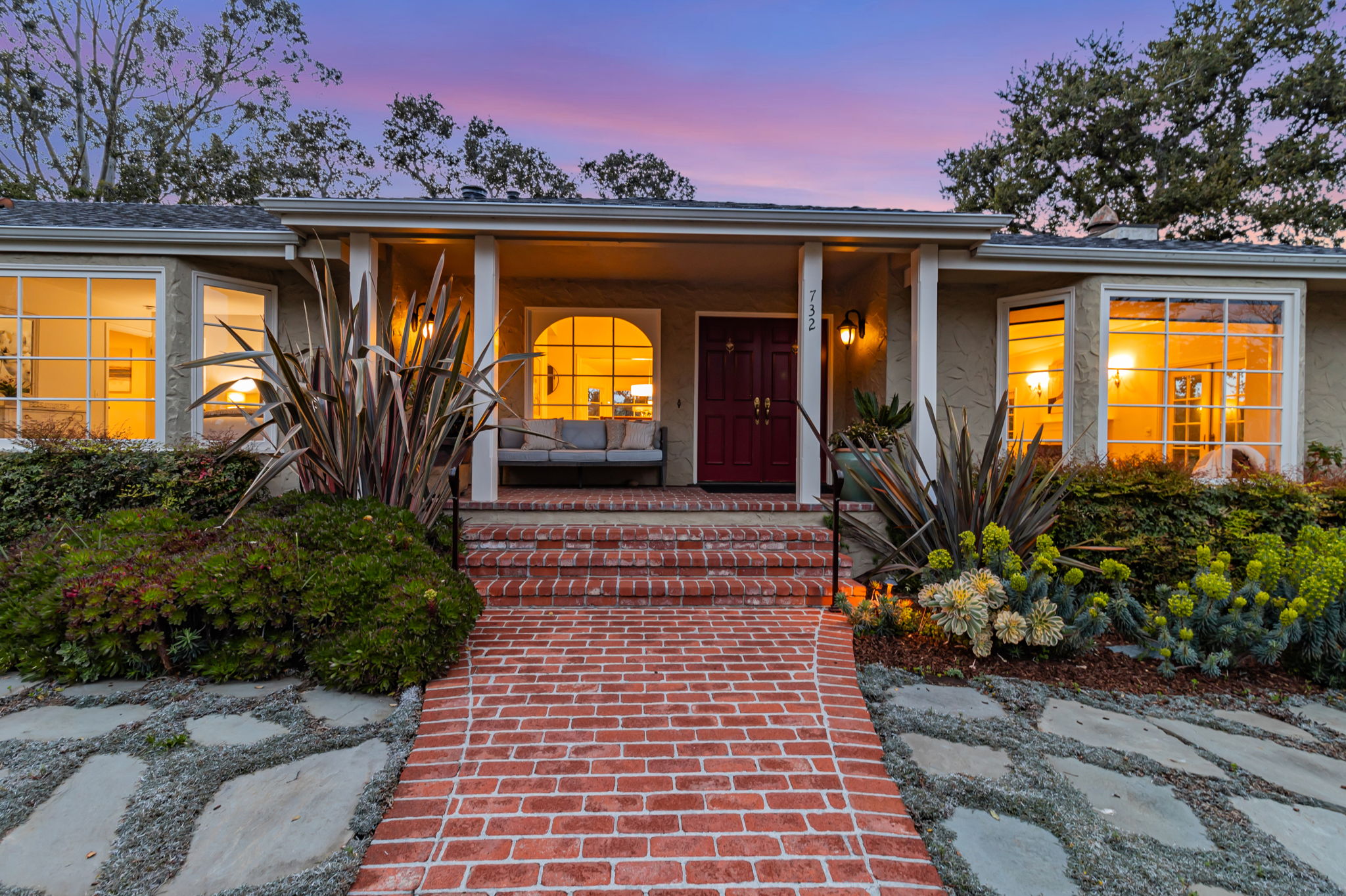 F8_TWILIGHT_ 732 Jacaranda Cir_19