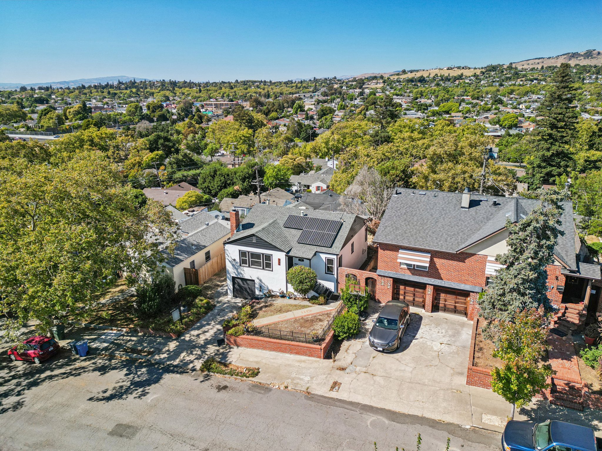 Jennings Ave-S1408-068.jpg