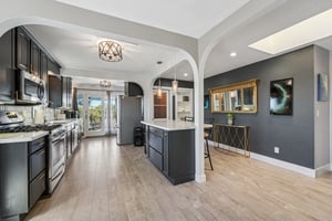 Jennings Ave-S1408-027.jpg