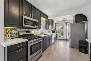 Jennings Ave-S1408-029.jpg