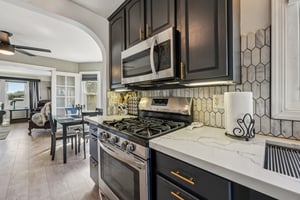 Jennings Ave-S1408-036.jpg