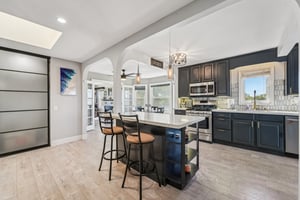Jennings Ave-S1408-038.jpg