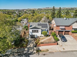 Jennings Ave-S1408-069.jpg