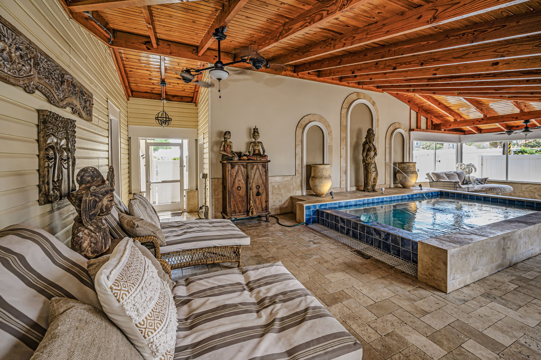 Patio and Pool14