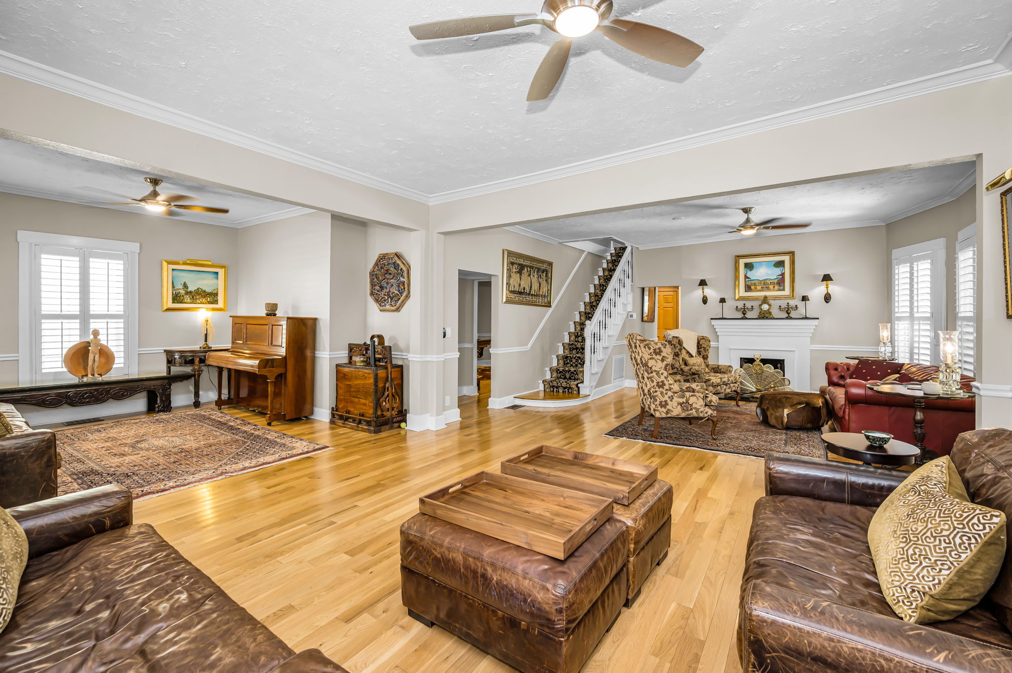 Living Room5