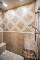 Upper Level Primary Bathroom1c