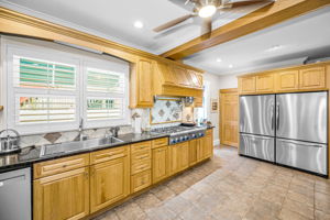 Kitchen1