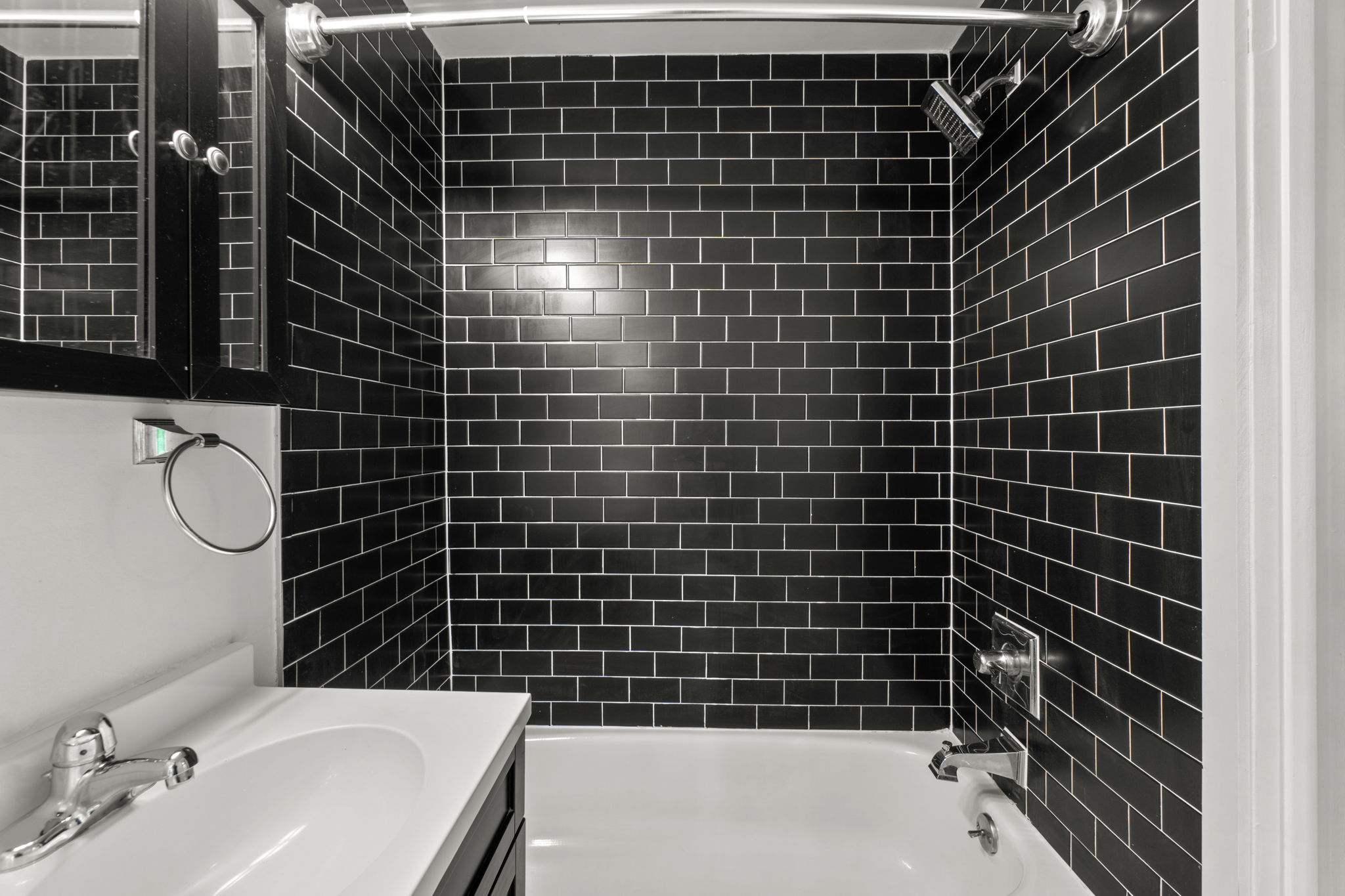 21. Main bath