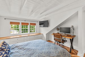 26. Upper bedroom