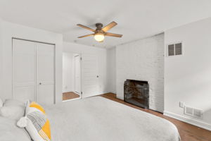 19. Main bedroom