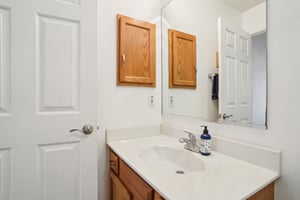 Ramirez Ave-2604-024.jpg
