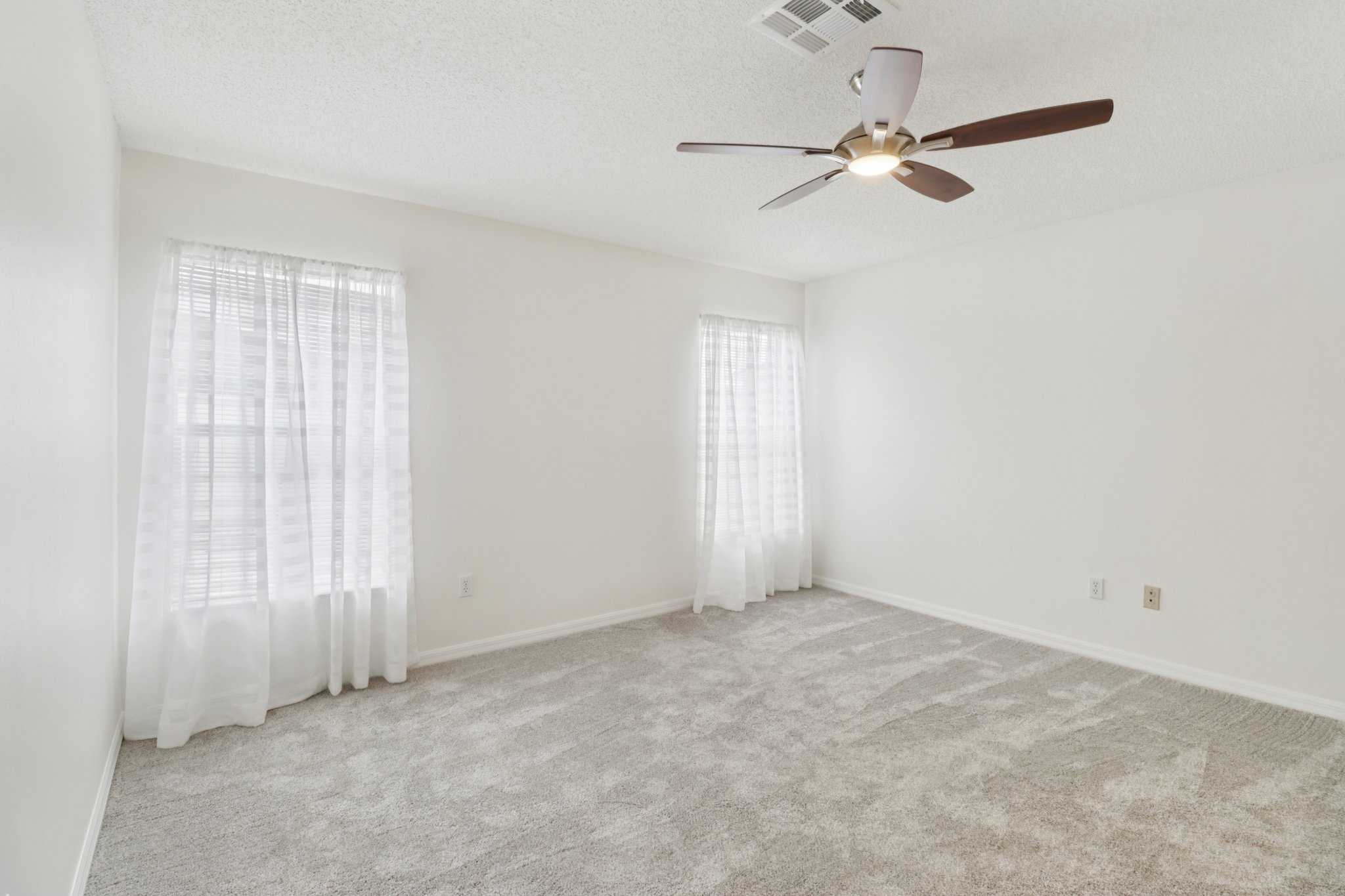 Ramirez Ave-S0110-015.jpg