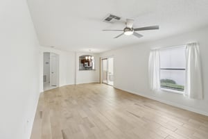 Ramirez Ave-S0110-005.jpg