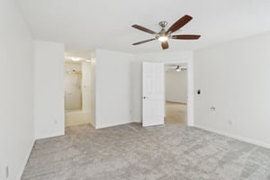 Ramirez Ave-S0110-016.jpg