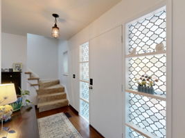  Photo 44