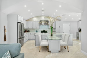 Breakfast Bar 1 of 2