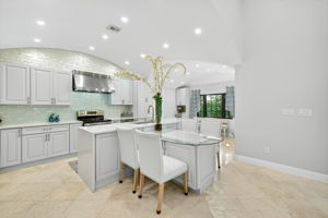 Breakfast Bar 2 of 2