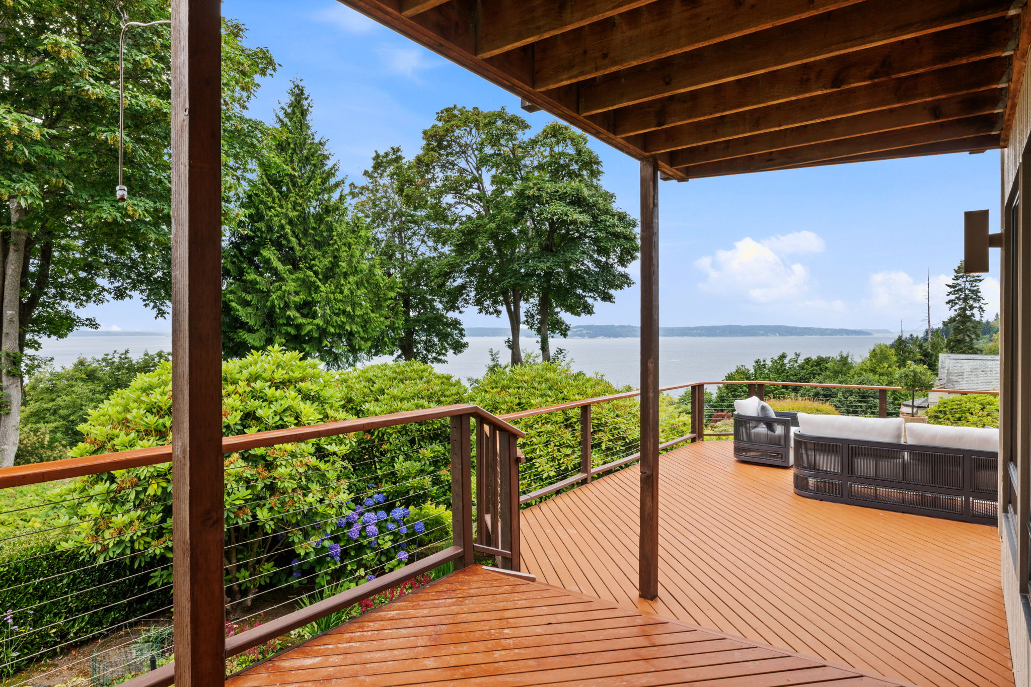deck main & side views
