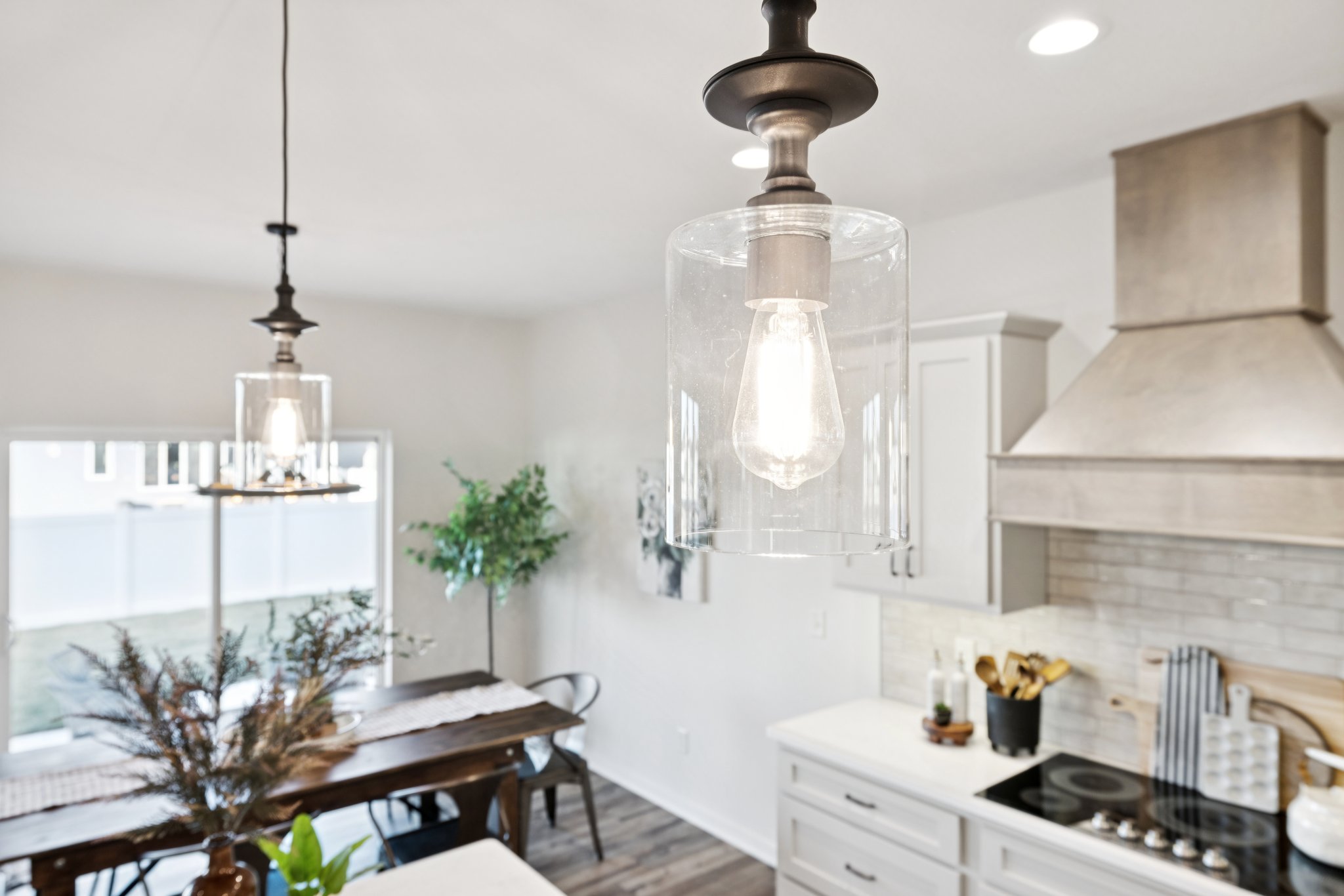 7857 - 7320 Augustine Ave_020.jpg