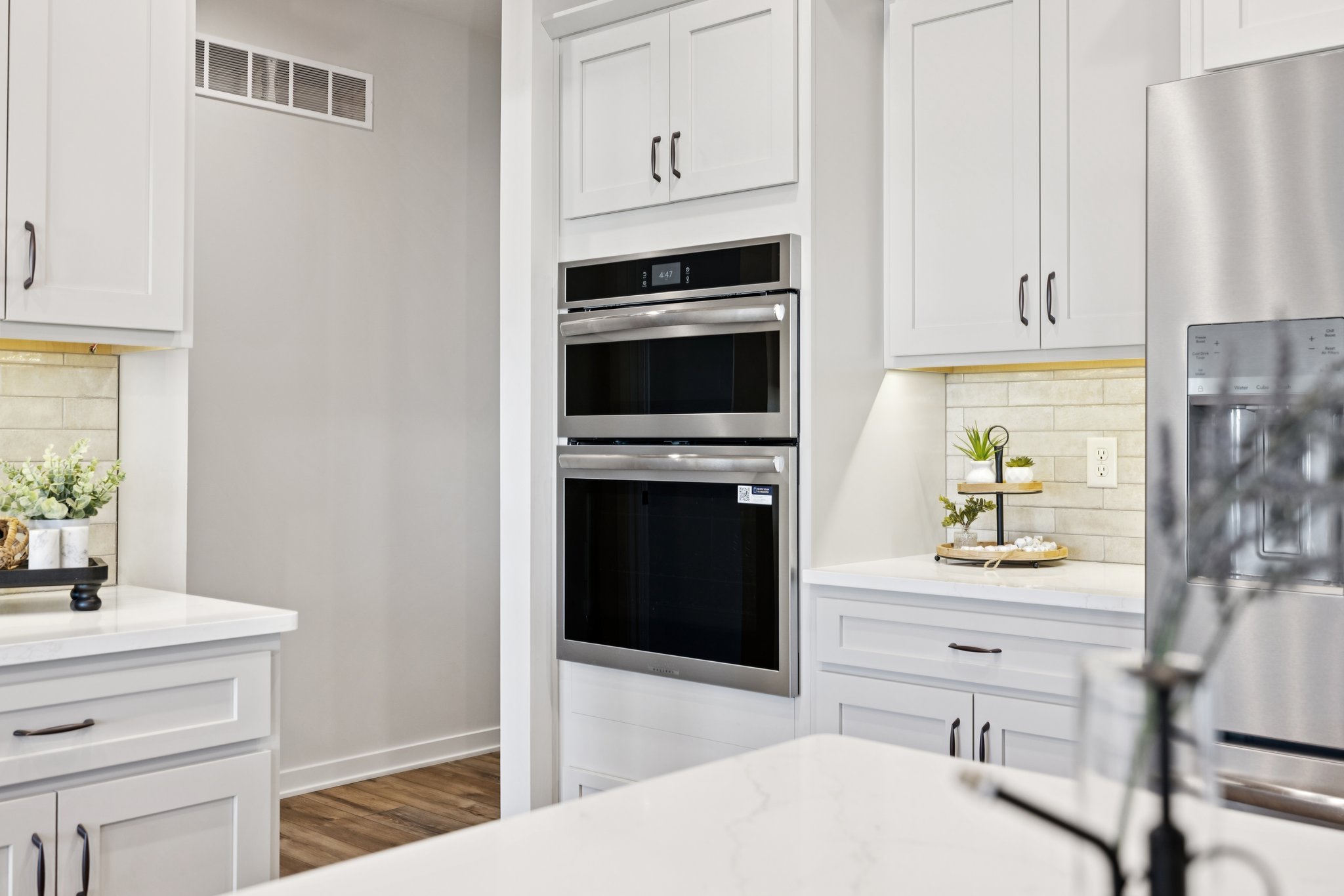 7857 - 7320 Augustine Ave_022.jpg