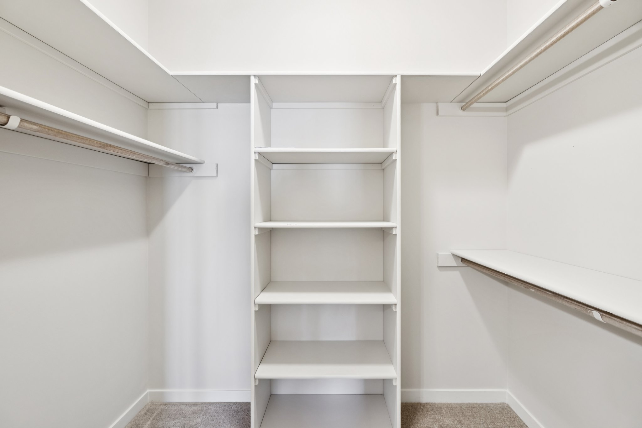7857 - 7320 Augustine Ave_034.jpg