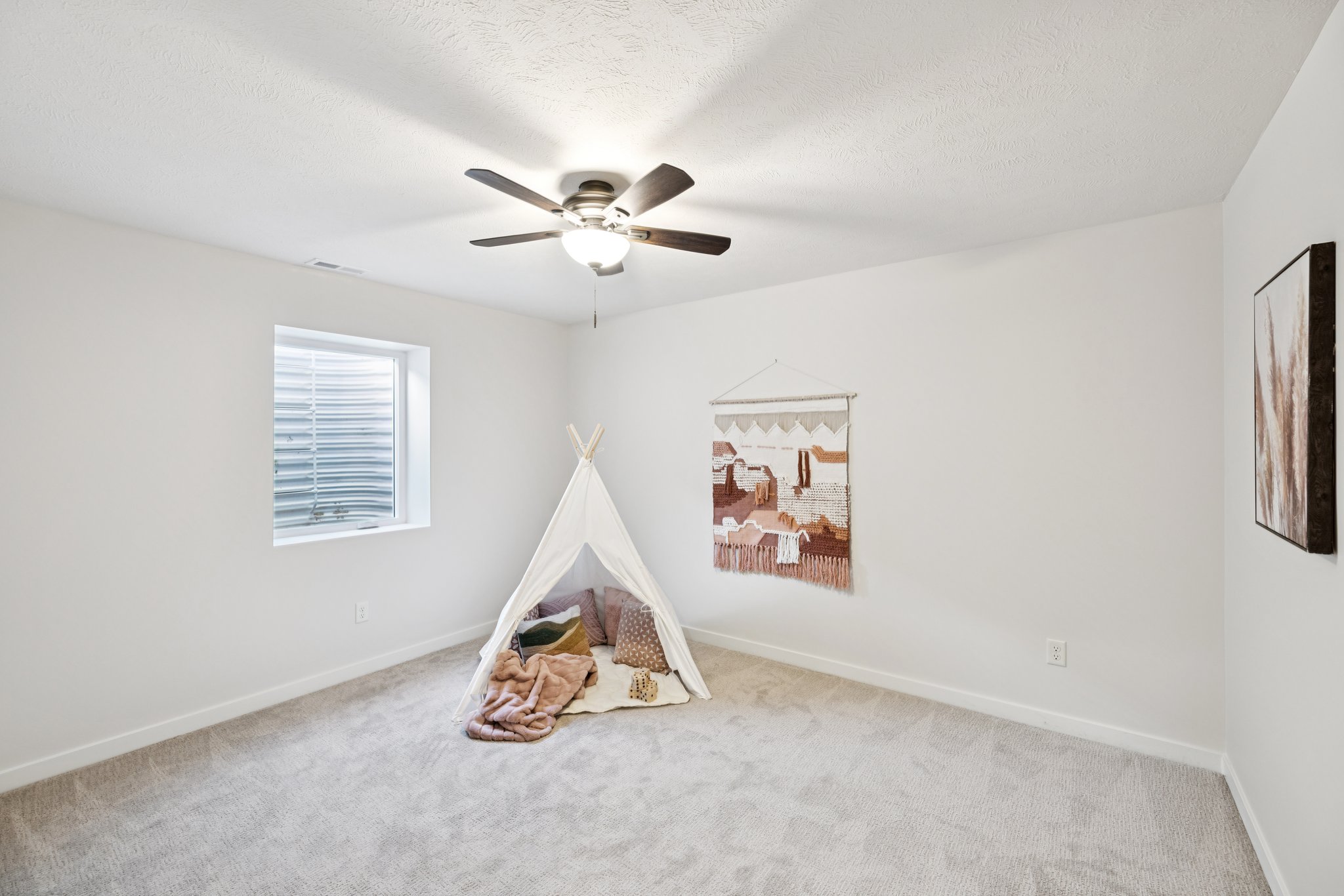 7857 - 7320 Augustine Ave_049.jpg