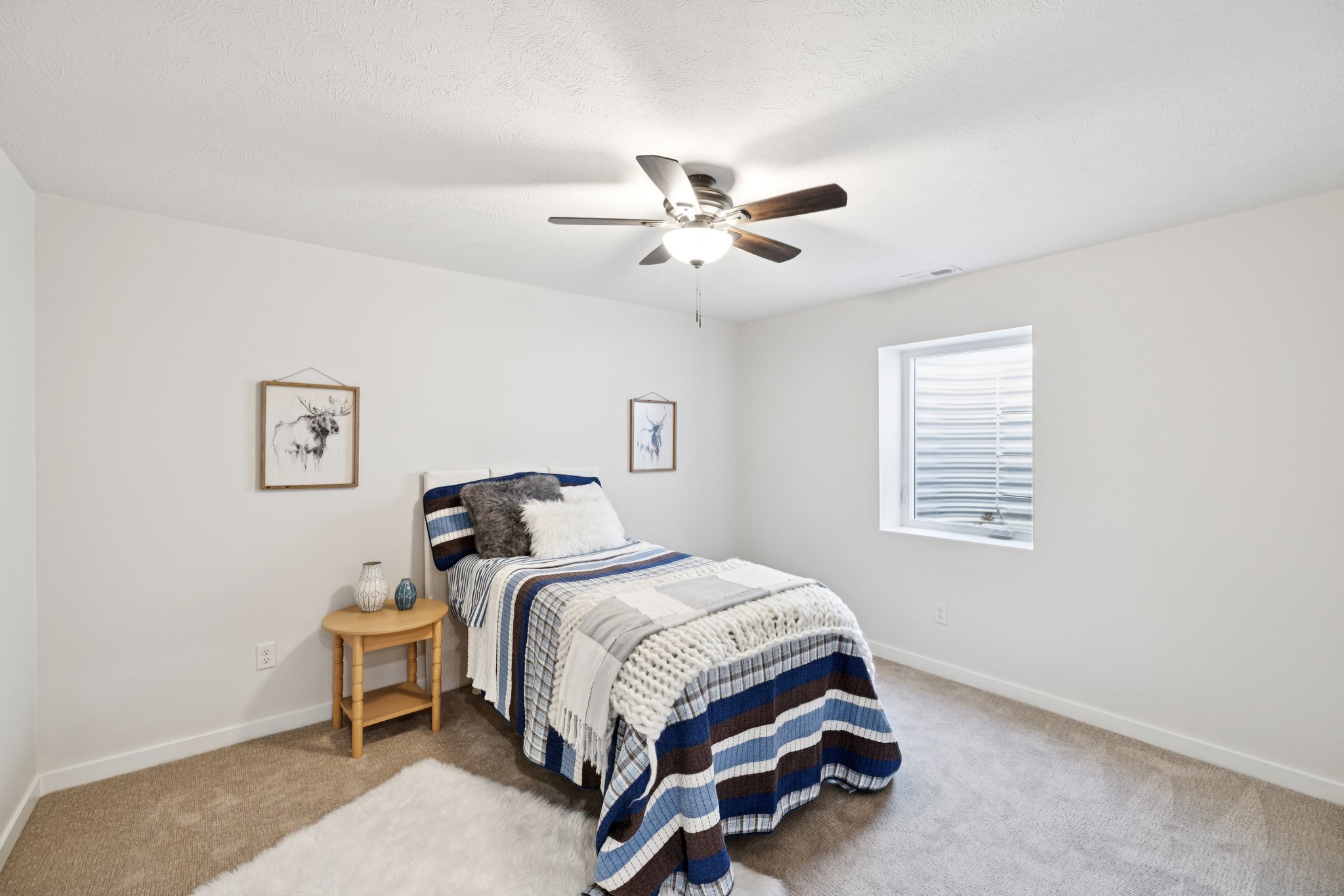 7857 - 7320 Augustine Ave_051.jpg