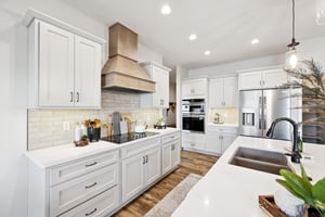 7857 - 7320 Augustine Ave_021.jpg