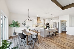 7857 - 7320 Augustine Ave_024.jpg