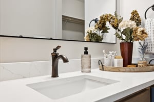 7857 - 7320 Augustine Ave_031.jpg