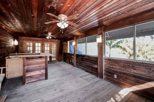 Upper Level Bonus Room1c