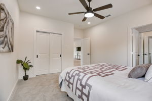 Wake Forrest Dr-039