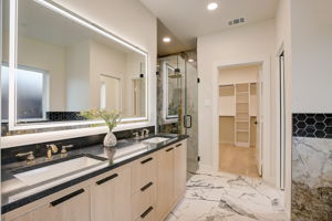 Wake Forrest Dr-031