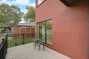 Wake Forrest Dr-056