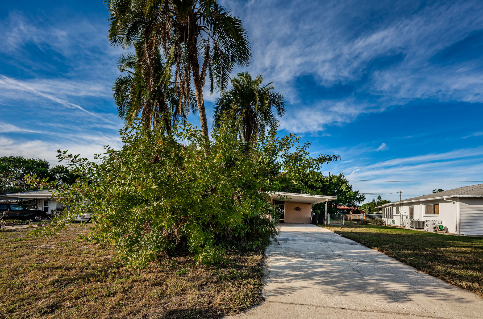 Front Exterior6