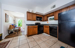 Kitchen 2-4