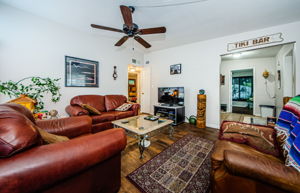 Living Room 3-3