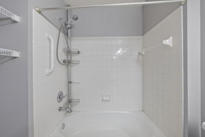  Photo 31