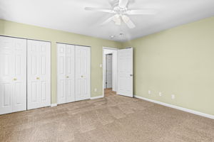  Photo 48